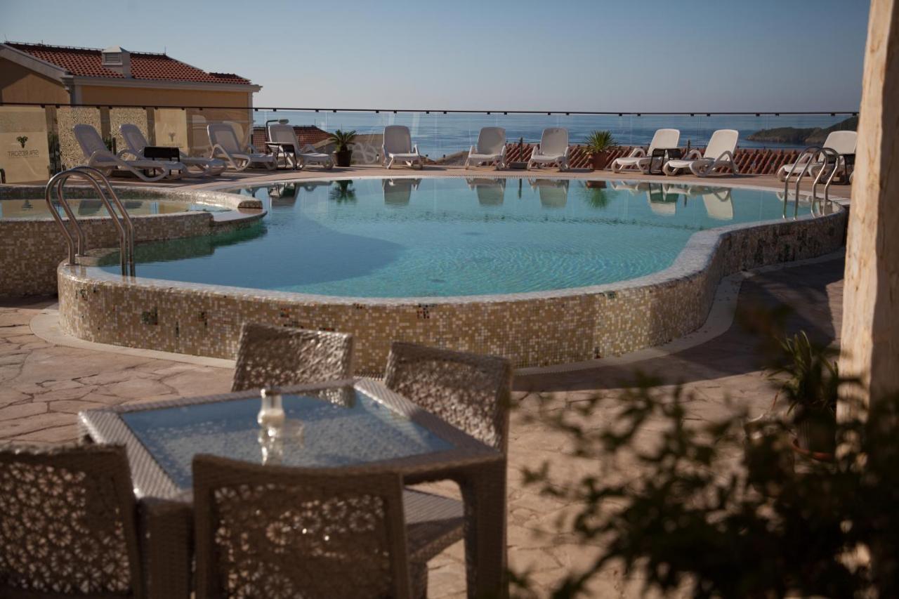 Spa Resort Luxury Apartments Budva Bagian luar foto